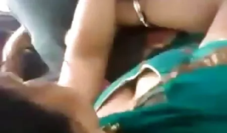 आदमी बॉलीवुड सेक्सी पिक्चर आदमी एक मुर्गा मालिश करता है
