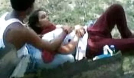 एक संकीर्ण बिल्ली के साथ युवा अंग्रेजी फुल सेक्सी वीडियो लैटिना एक वेश्या बनना चाहती है