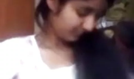 काला आदमी एक सेक्स पिक्चर सेक्स एशियाई लड़की को चोदता है
