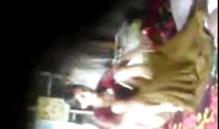 दो bitches गड़बड़ और एक मूवी सेक्सी वीडियो आदमी गड़बड़