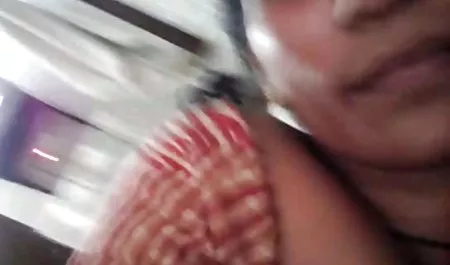 जूलिया अच्छे सेक्स के दायरे में आ गई हिंदी भोजपुरी सेक्सी फिल्म