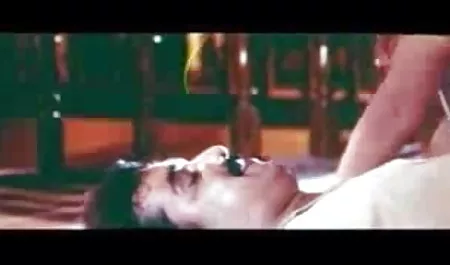 सुंदर लड़कियां चतुराई सेक्सी सेक्सी फिल्म चाहिए से प्यार करती हैं