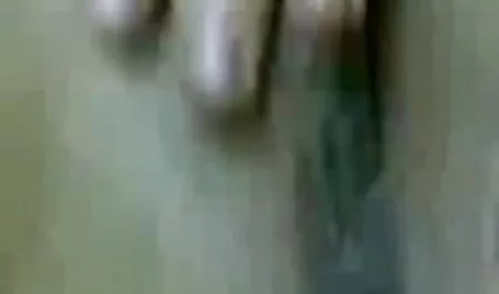 युवा माचो को हमेशा चिंता होती है, सेक्सी पिक्चर हिंदी में क्योंकि उसके मालिक ने खुद को मोहक, युवा नौकरों से घिरा हुआ था