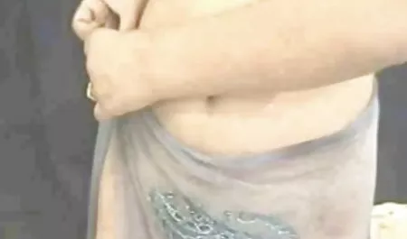छोटे स्तन के साथ श्रीदेवी सेक्सी मूवी पतला छात्र एक गुलाबी थरथानेवाला के साथ उसके भट्ठा बेकार है