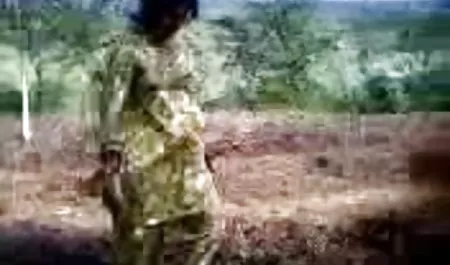 पतला सेक्सी पिक्चर दिखाइए गोरा एक काले गैंगस्टर के साथ संभोग पसंद आया