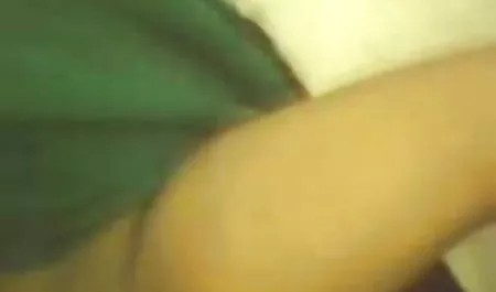 मिला अपनी बड़ी गांड दिखाती सनी लियोन का सेक्सी फिल्म वीडियो है
