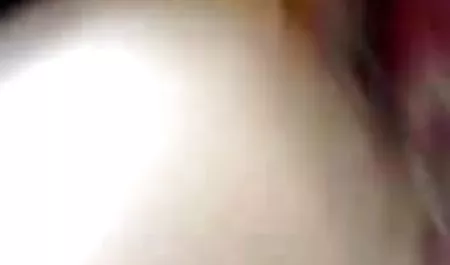 एशले अपने वीडियो सेक्सी हिंदी मूवी दोस्त की चूत को सहलाना चाहता था