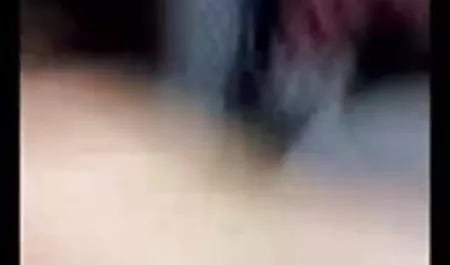 सुंदर लचीला आदमी के सेक्सी कॉमेडी मूवी साथ खूबसूरत, पतला गोरा