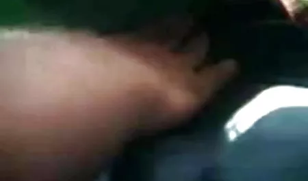 पुरुष ने हिंदी सेक्सी बफ फिल्म एक मोटरसाइकिल पर एक गैराज में एक गोरा की चुदाई की