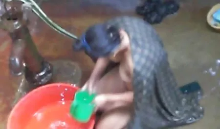 काले बालों वाली सेक्सी लड़की हमेशा अपनी योनि में एक विशाल चॉकलेट लिंग प्राप्त करना सेक्स हिंदी फुल मूवी चाहती थी, और आखिरकार आज वह भाग्यशाली थी, महिला ने खुद को वास्तव में भारी मुर्गा के साथ एक नीग्रो पाया