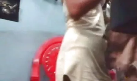 शरारती आलिया भट्ट की सेक्सी फिल्म लड़कियों सेक्स खेल खेलते हैं और बकवास