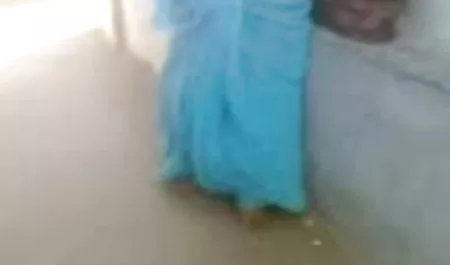 कुतिया कटरीना कैफ सेक्सी फिल्म एक सेक्स मशीन के साथ और फिर एक दोस्त के साथ गड़बड़