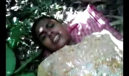 आपकी पैंटी बहुत अच्छी लगती सेक्सी सेक्सी फिल्म हिंदी में है अब उन्हें उतार दें
