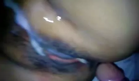 एक गंभीर दाढ़ी वाले वनपाल के घर में कोई स्नेह नहीं है, चारों ओर एक कठोर जलवायु है और आप घर नहीं छोड़ सकते हैं, सब कुछ पसीने से ढंका है। यह युवा सौतेली बेटी को सिखाता है कि उसकी योनि में एक सदस्य कैसे सेक्सी फिल्म वीडियो हिंदी में ले जाए