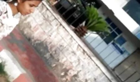 सुंदर वेश्या छूत मिस पूजा की सेक्सी फिल्म वीडियो