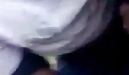 लाल बालों वाली सेक्सी फिल्म सेक्सी वीडियो सेक्सी नर्स ने एक मरीज के मोटे लंड को देखा और उसे चोदा