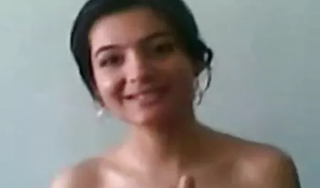 नाइजर इमरान हाशमी की सेक्सी फिल्म ने चूजा खत्म किया और सह पाला