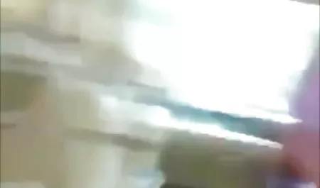 परिपक्व उभयलिंगी मोनालिसा का सेक्सी फिल्म पोर्न, दो आदमी और एक गोरा
